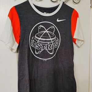 Nike Houston Astros Nike T-shirt By Cooperstown With Astrodome. Size Small